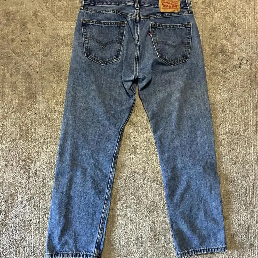 Levi’s 505 Jeans Size 32x30 Classic Fit Blue Denim Straight Leg Medium Wash